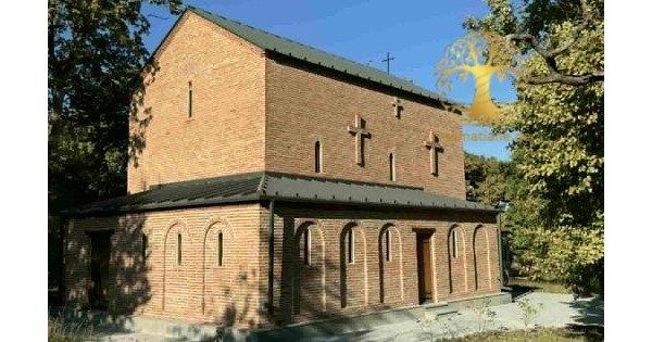 ჩუბინიანთკარი (დუშეთი) წმინდა თეოდორე ტირონის სახელობის ტაძარი