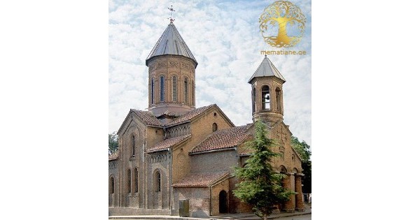 ყოვლადწმიდა სამების ძველი ტაძარი (ეროვნულ ბიბლიოთეკასთან)