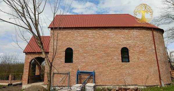 შუა გორა (ვანი) ანდრია პირველწოდებულის მშენებარე ტაძარი