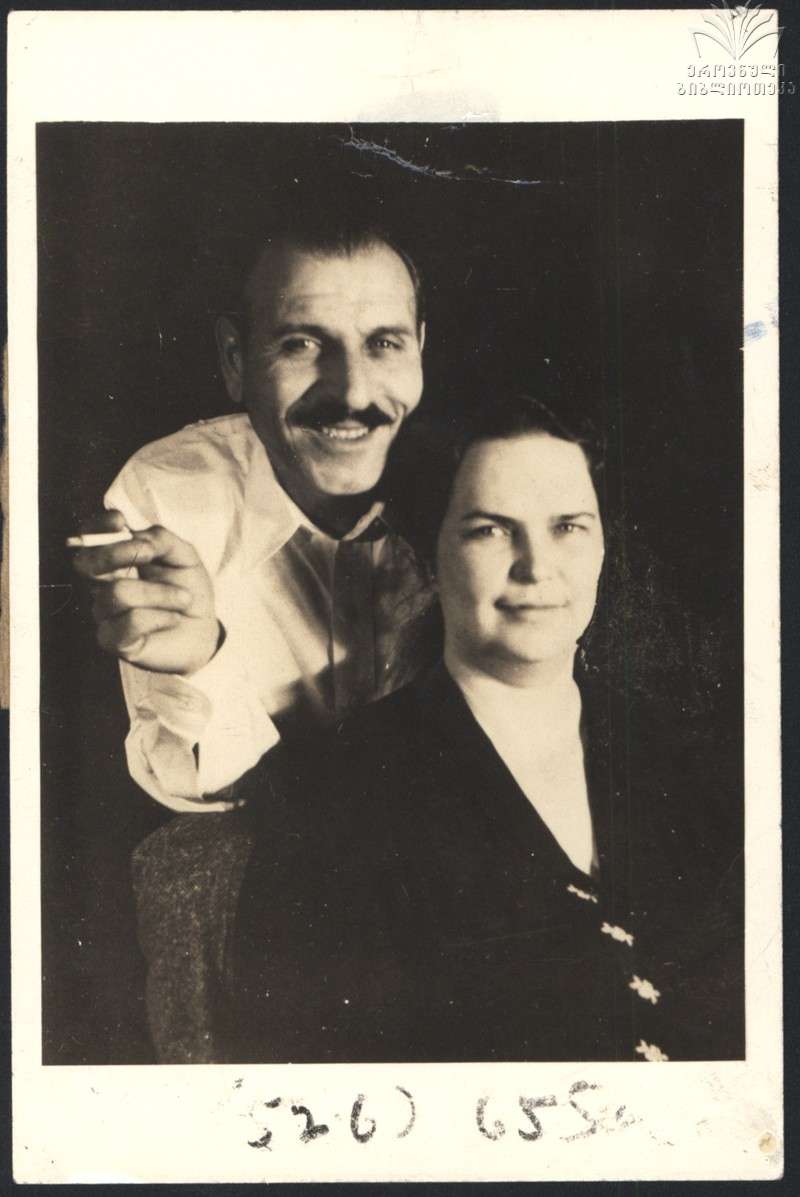 (+ვიდეო) ვინ იყო ლეგენდარული ქართველი ემიგრანტი, რომლის წიგნზეც ჰოლივუდმა ფილმი გადაიღო და რატომ უწოდებდნენ მას გაამერიკებულ ფიროსმანს ამბები.გე-სგან