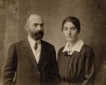 ვარლამ თაყაიშვილი სიმონის ძე 1857-1934წწ გარდ. 77 წლის გენერალ მაიორი, მონაწ. რუსეთ-ოსმალეთის (1877–1878) ომში.  დაბ. სოფ. ლიხაური ოზურგეთი გურია