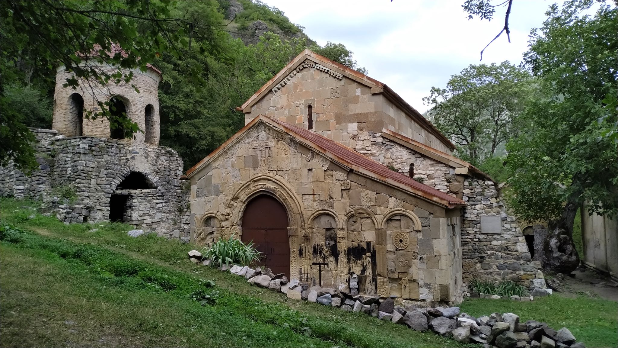 რკონის ღვთიმსშობლის ეკლესია VII საუკუნე სოფ.რკონი კასპი ქართლი 