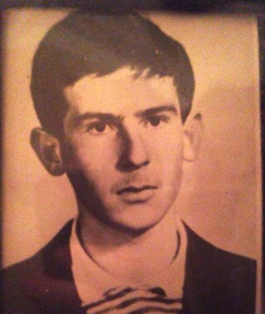 ლაშა ლაშხია 1974-93წწ დაკარგ. 19 წლის, სოხუმი, აფხაზეთში. N801 შილკის ოპერატორი. დაბ. სოხუმი აფხაზეთი