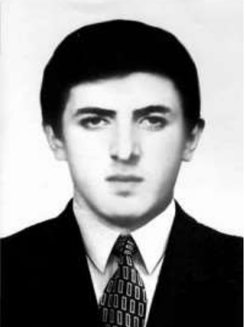 დავით ლომსაძე (კოდალა) 1975-01/06/93წწ. გარდ. სოფ. კინდღი სოხუმი აფხაზეთი დაბ. თბილისი 