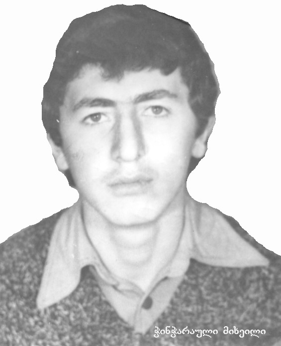  მიხეილ (ძელო) ჭინჭარაული1965-92წწ გარდ. 27 წლის ეშერაში აფხაზეთი,  ჩოლოყაშვილის სახელობის 1 მოტომსროლელი ბატალიონის ოცმეთაური.  დაბ. სოფ.ვერონა (გომბორი) საგარეჯო კახეთი