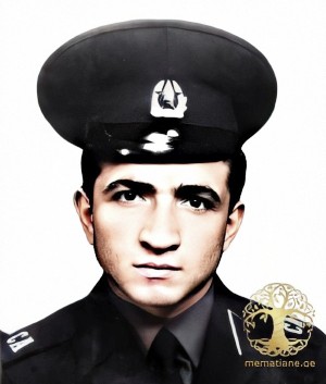 აკაკი ვიტალის ძე ხარაბაძე  1970-1993წწ გარდ. 23 წლის ტამიში, აფხაზეთი.  თეთრი არწივის ბატალიონი. დაბ. სოფ. მეორე ობჩა, ბაღდათი