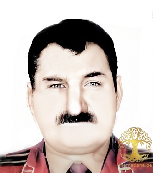 ამირან ანტონის ძე კიკაბიძე 1948-1993წწ გარდ. 45 წლის სოფ. შრომა აფხაზეთი, პოლკოვნიკი, დაბ. სოხუმი.