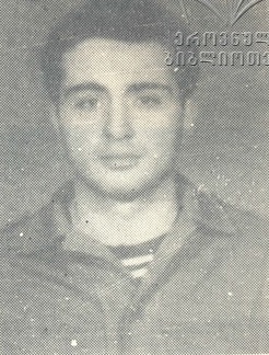 დათო ნიშნიანიძე 1969-1992წწ.  გარდ. 23 წლის ცხენისწალი, ოჩამჩირე, აფხაზეთი ლეიტენატი დაბ. თბილისი.
