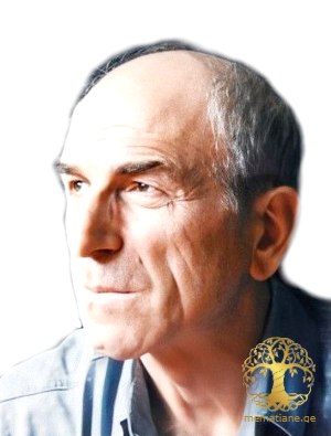 დემურ გრიგოლია 1941-2015წწ.  მხატვარი, პედაგოგი. დაბ. სამტრედია, იმერეთი.