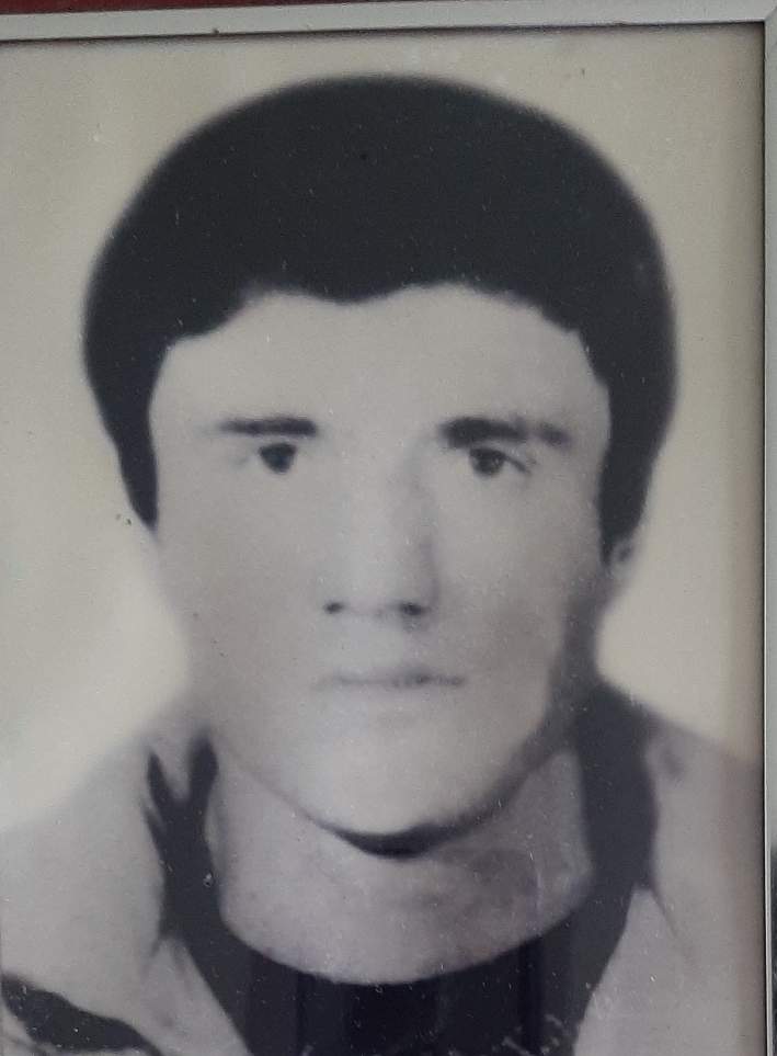 გია შაქროს ძე ტრაპაიძე 1970-93წ. გარდ. 23 წლის,  ოჩამჩირე აფხაზეთი დაბ. სოფ. აკეთი ლანჩხუთი გურია