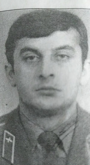 გიორგი კვესაძე 1965-1992წწ დაკარგ. 27 წლის, გაგრასთან მფრინავი დაბ. სოფ. ფლევი ხაშური 