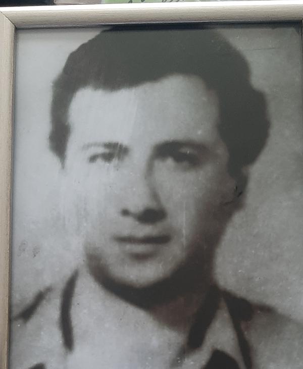 გრიგოლ ბიჩინაშვილი 1958-01/09/93წწ გარდ. ეშერა აფხაზეთი დაბ. თიანეთი