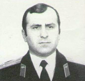 იზანი ცერცვაძე 1952-93წწ  გარდ. 41 წლის, სოფ. თავისუფლება აფხაზეთი, სამხედრო მფრინავი, პოლკოვნიკი. დაბ. თბილისი