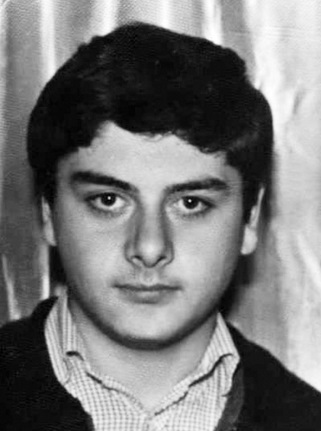 ლაშა ვლადიმერის ძე ჯანხოთელი 1971-93 წწ გარდ. სოფ. ტამიში ოჩამჩირე დაბ. სოხუმი. წარმ. სოფ. ჩიხარეში (ლენტეხი)