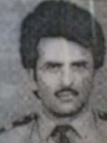 ლაშხია შალვა 1935-1993წწ. გარდ. სოხუმში დაბ. სოფ წებელდა გულრიფში აფხაზეთი.