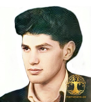 მალხაზ გორგილაძე 1938-1996წწ მსახიობი. წარმ. აჭარა. დაბ. თბილისი.