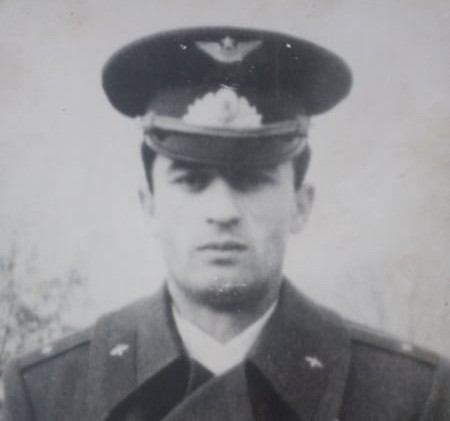 მერაბ სერგოს ძე გელაშვილი 1966-92წწ მფრინავი გარდ. 26 წლის ათარა აფხაზეთი დაბ. სოფ. მუხური გალი