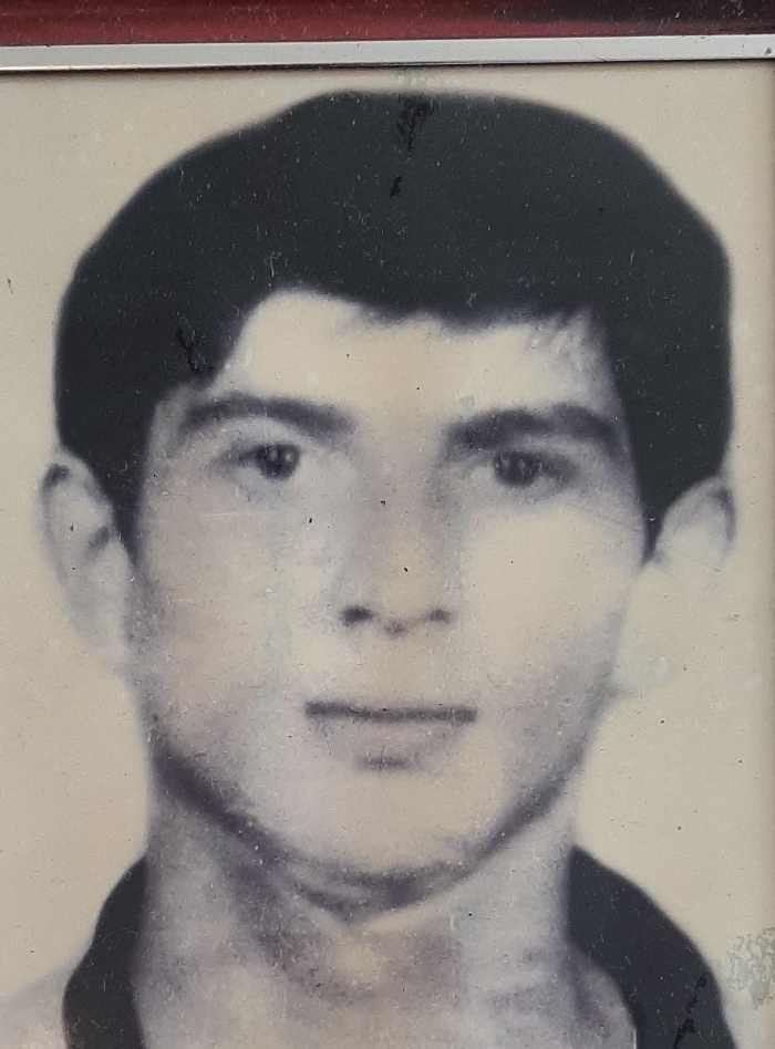 ვაჟა თოდუა 1971-02/07/93წ. გარდ. 22 წლის ოჩამჩირე აფხაზეთი შინაგანი ჯარი დაბ. სოფ. ომფარეთი, ლანჩხუთი გურია