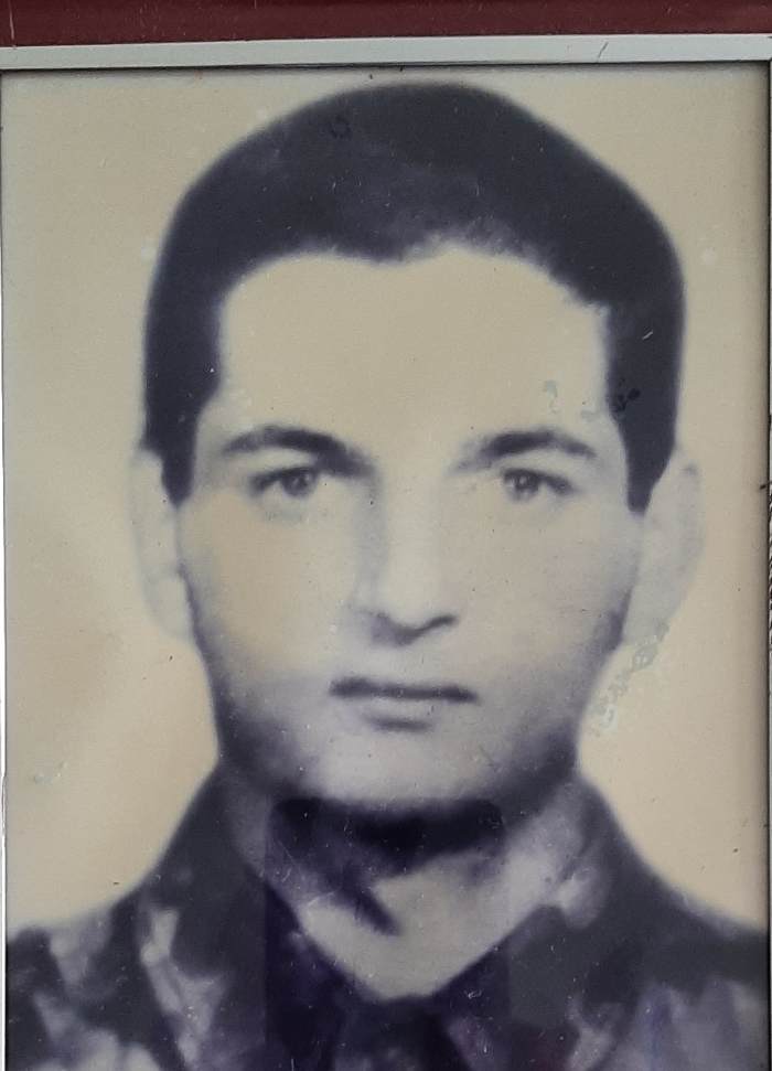 ზაალ ანზორის ძე მდინარაძე გარდ. 1993წწ სოფ. ტამიში ოჩამჩირე აფხაზეთი დაბ. ლანჩხუთი გურია