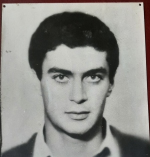 ზურაბ ვლადიმერის ძე აბაშიძე  1968-92წწ გარდ. ოჩამჩირე  აფხაზეთი დაბ. სოფ. ჭალა საჩხერე