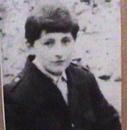 ზვიად ვაჩეიშვილი პეტრეს ძე 1974-93წწ გარდ. 19 წლის, აბაშა სამეგრელო დაბ. სოფ. გომეწარი დუშეთი