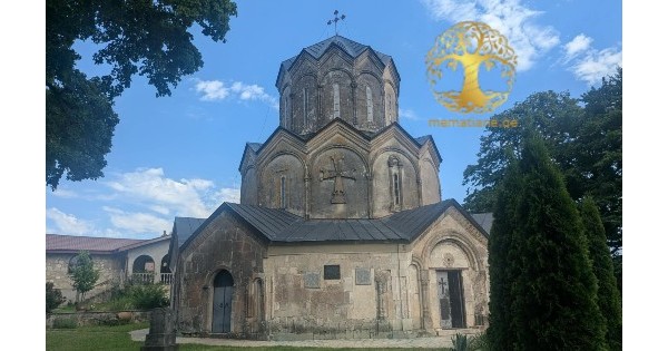კაცხი (ჭიათურა) მაცხოვრის შობის სახელობის ტაძარი/მონასტერი