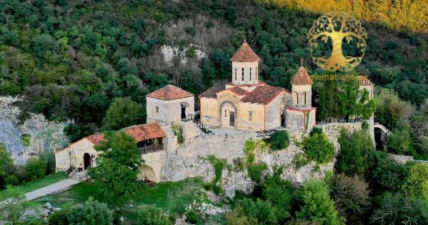 მოწამეთა (ტყიბული) წმინდა დავით და კონსტანტინეს სახელობის მამათა მონასტერი