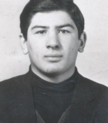 გოჩა მაჩაიძე 1966-27/09/93წწ. გარდ. 27 წლის, სოხუმი, აფხაზეთი წარმ. ზემო სხვავა ამბროლაური