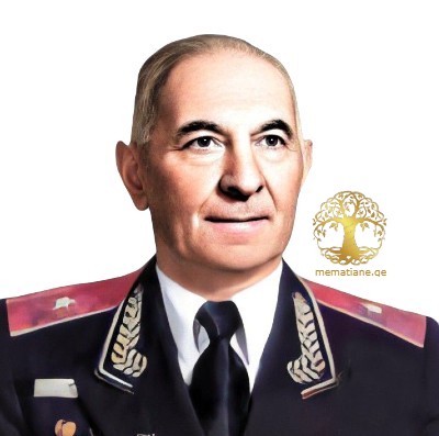 მიხეილ ნიკოლოზის ძე არუთინოვი 1906-95წწ  საბჭოთა გენერალი, დაბ. სიღნაღი Арутюнов Михаил Николаевич